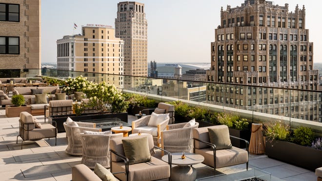 Where to eat and drink al fresco in metro Detroit