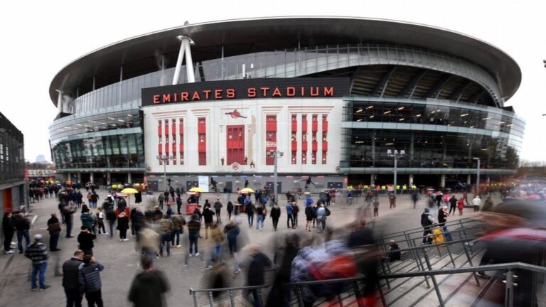 Food and Beverage at the Emirates