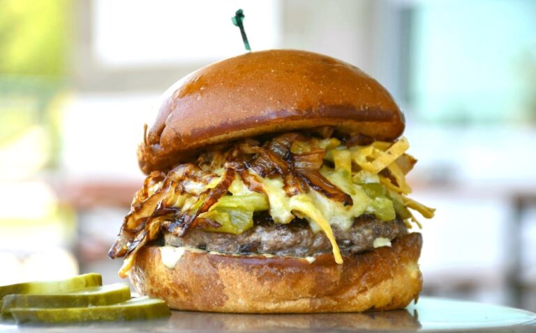 Upcoming Houston Food Events: Prepare for the “Battle of the Burger”